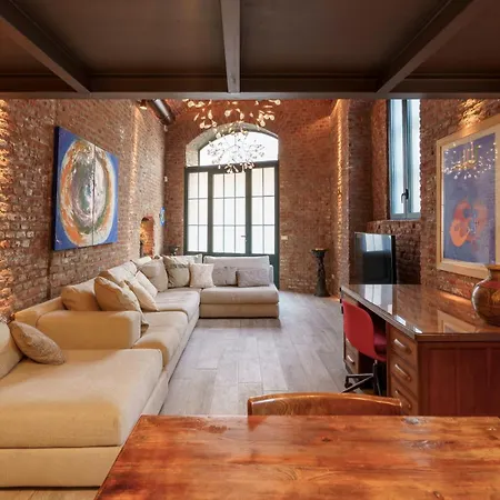 Апартаменты Moon-emme Loft Милан